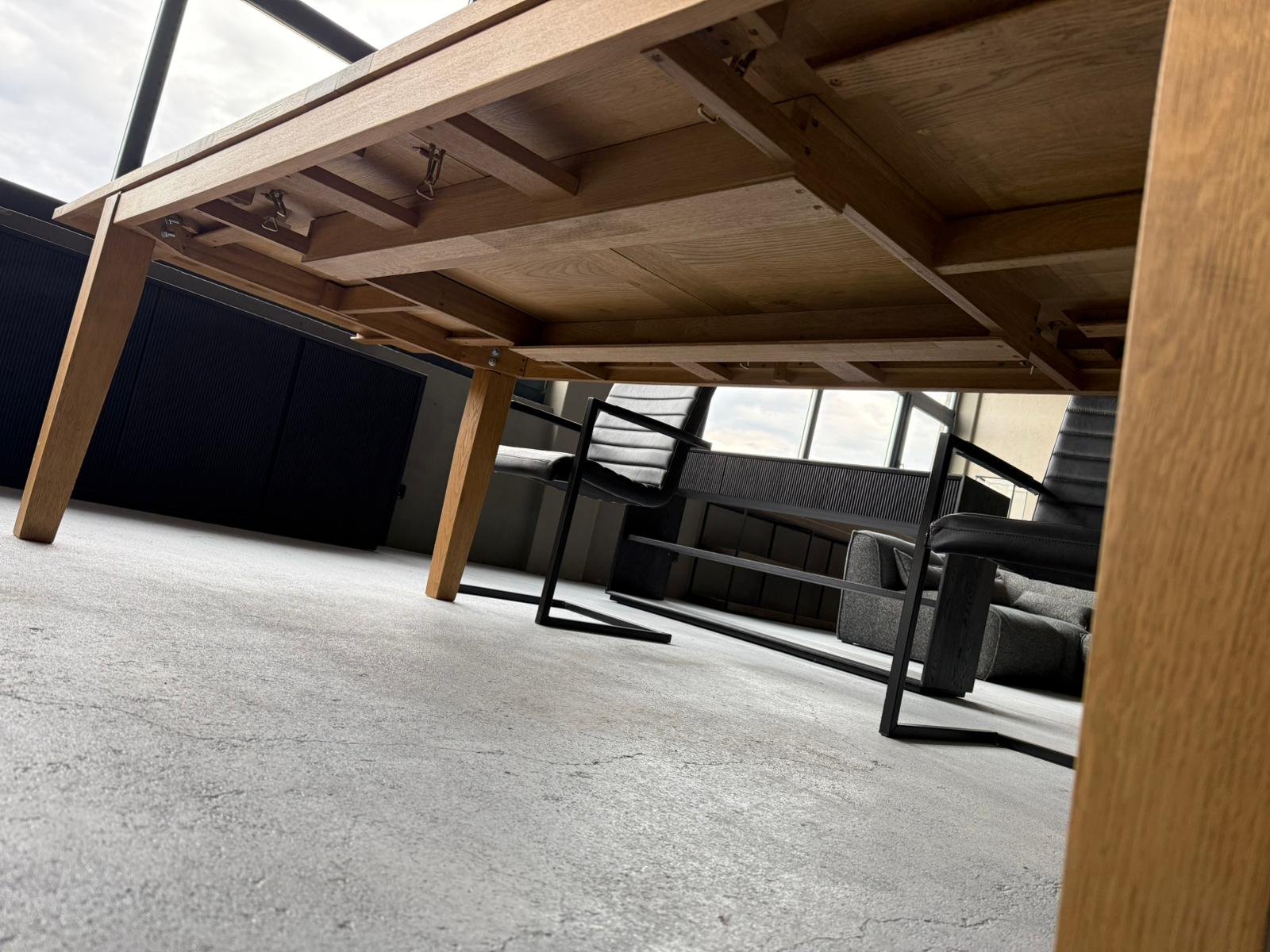 Masa dining extensibila - pe stoc - eScaun.ro
