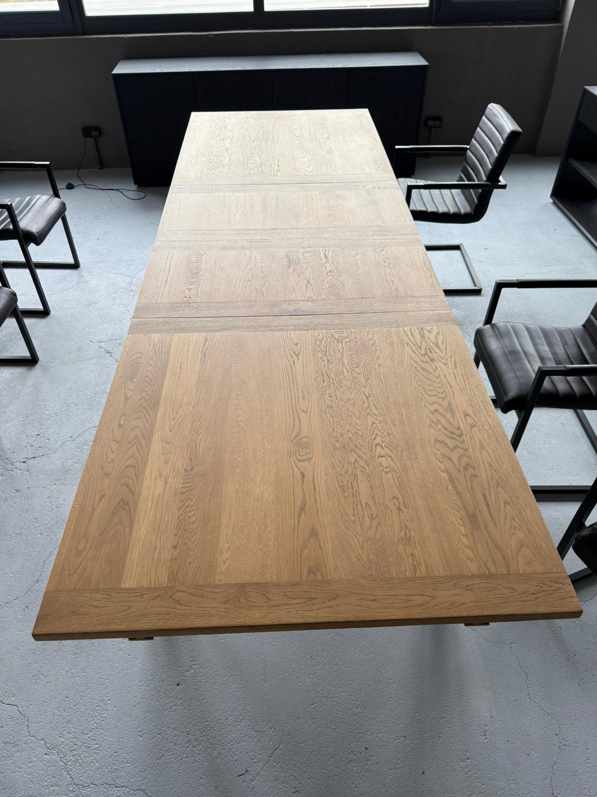 Masa dining extensibila - pe stoc - eScaun.ro