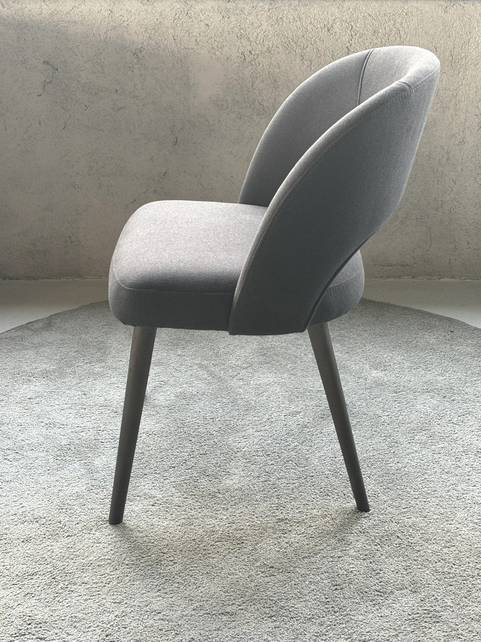 Scaun Dex – pe stoc - eScaun.ro