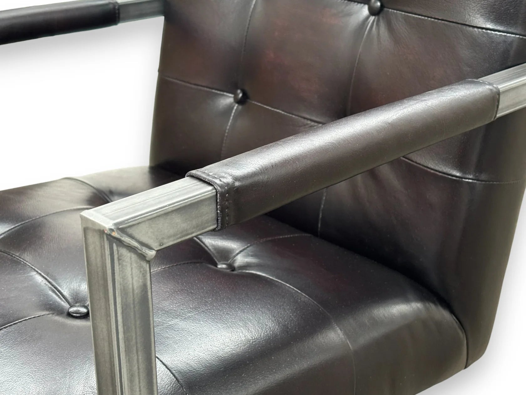 Scaun Jenson – disponibil pe stoc - eScaun.ro