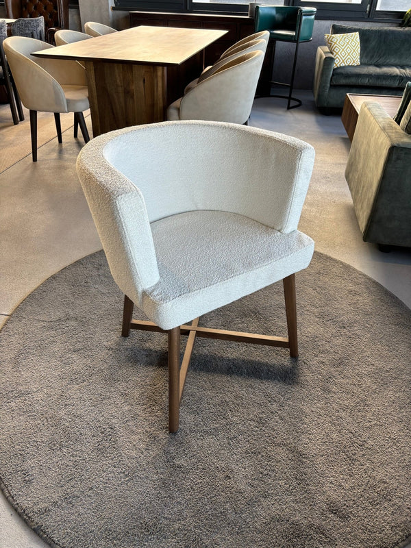 Scaun Monique - disponibil pe stoc - eScaun.ro