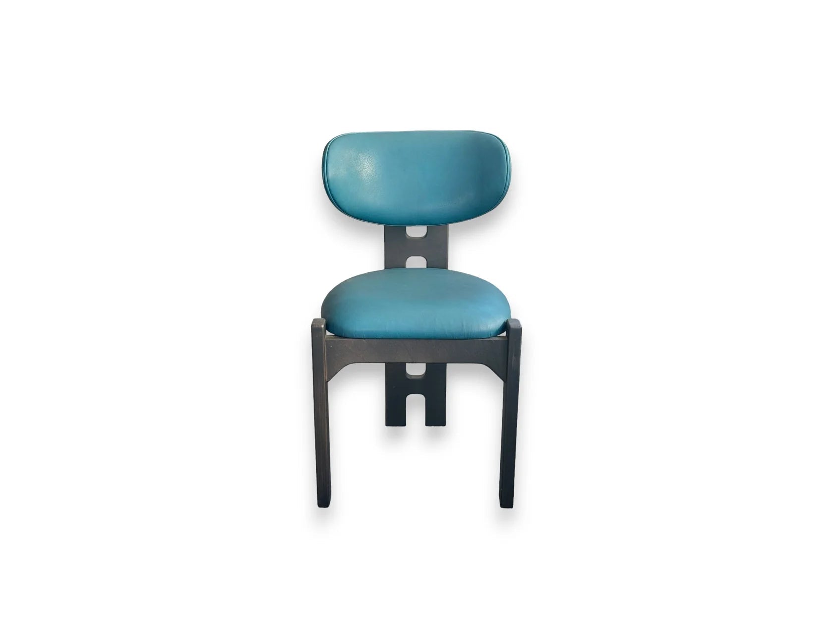 Scaun P343 – disponibil pe stoc - eScaun.ro