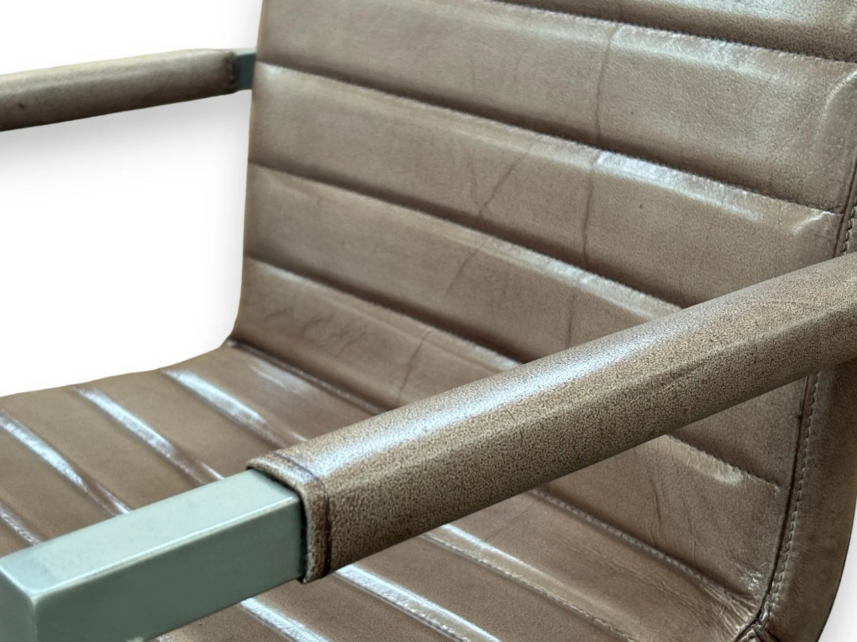 Scaun Sabina E – disponibil pe stoc - eScaun.ro